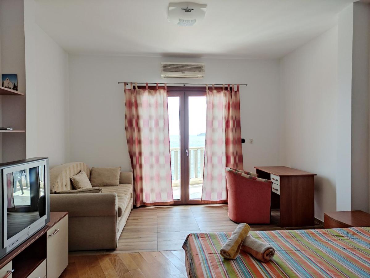 Apartments Altea Rafajlovići Exterior photo